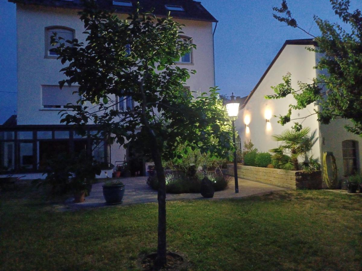 Gaestehaus Frevel Münstermaifeld Exterior foto